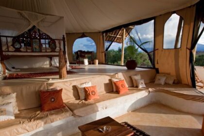 The Best Kenyan Lodges for a Lavish Safari Getaway