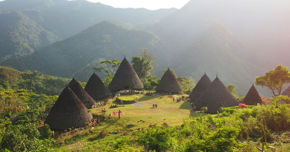Traditional Indonesian Villages A Glimpse into Time-Honored Lifestyles