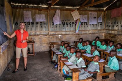 Voluntourism in Kenya How to Give Back While You Travel